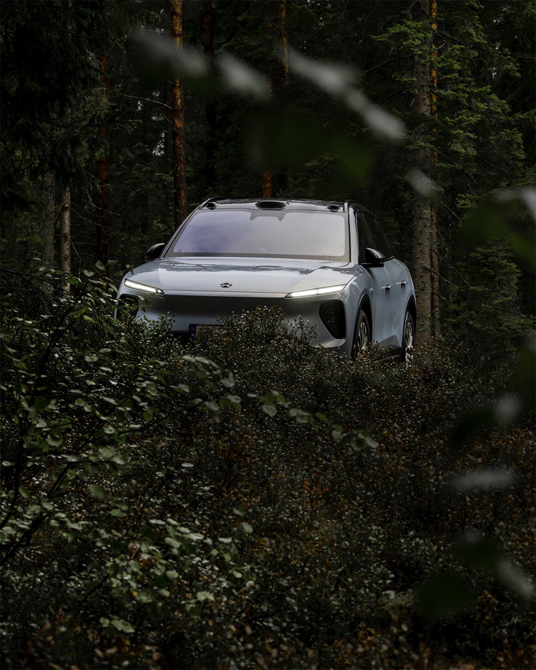 NIO EL6 i skogen